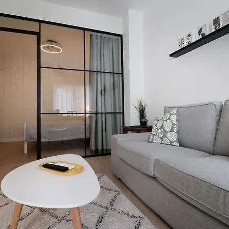 Urban Chic Location